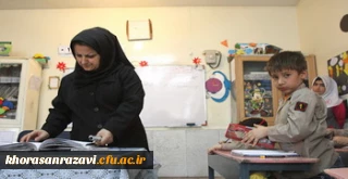 ورود 18 هزار و 500 معلم جدید به مدارس
آموزش و پرورش - ایران نیوز24: رییس مرکز برنامه ریزی منابع انسانی و فناوری اطلاعات وزارت آموزش و پرورش با اعلام برنامه های گرامیداشت هفته معلم از ورود بیش از 18 هزار و 500 نیروی انسانی جدید به مدارس از ابتدای مهر 95 خبر داد.