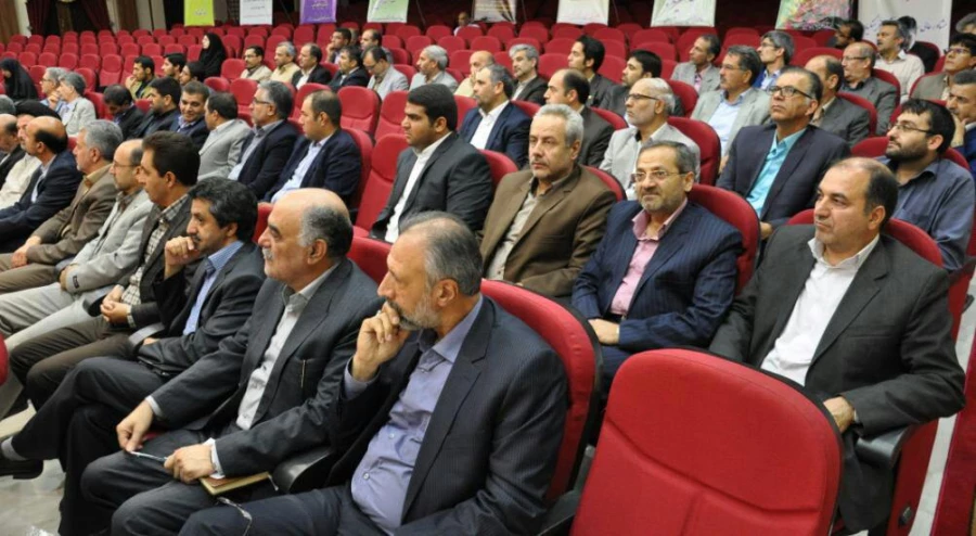 مراسم انتصاب مدیر امور پردیس های دانشگاه فرهنگیان خراسان رضوی و سرپرست پردیس شهید بهشتی مشهد باحضور دکتر تاجیک قایم مقام دانشگاه فرهنگیان کشور برگزار شد