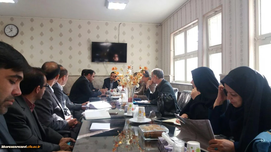 جلسه هم اندیشی پیرامون 31 جشنواره ملی قرآن و عترت دانشجویان سراسر کشور