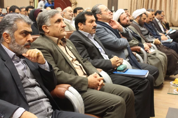 در سازمان مرکزی دانشگاه فرهنگیان برگزار شد:
مراسم روز بصیرت و میثاق امت با ولایت