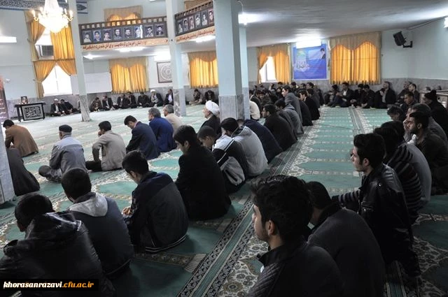 مدیر امور پردیس های دانشگاه فرهنگیان استان در مراسم رحلت آیت الله هاشمی رفسنجانی:
تقدیر از آیت الله هاشمی رفسنجانی تقدیر از وفاداری به نظام و رهبری است 2