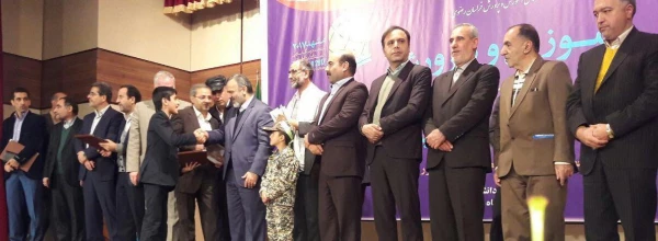 ستاندار خراسان رضوی:
معلمان میراث داران پیامبران و سازندگان جامعه ی آینده کشورند