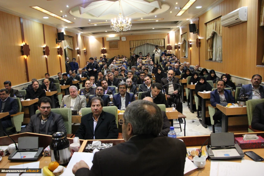 رئیس دانشگاه فرهنگیان خراسان رضوی در نشست مشترک با وزیر آموزش و پرورش:

دانشگاه فرهنگیان نیازمند افزایش بودجه است 2