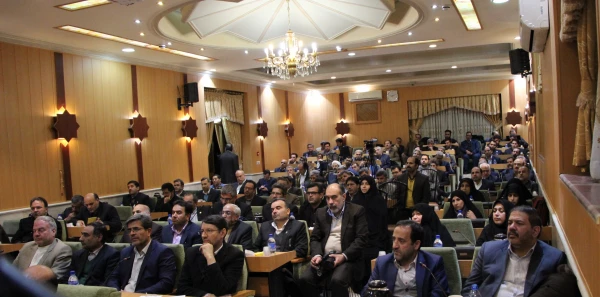 رئیس دانشگاه فرهنگیان خراسان رضوی در نشست مشترک با وزیر آموزش و پرورش:

دانشگاه فرهنگیان نیازمند افزایش بودجه است 5