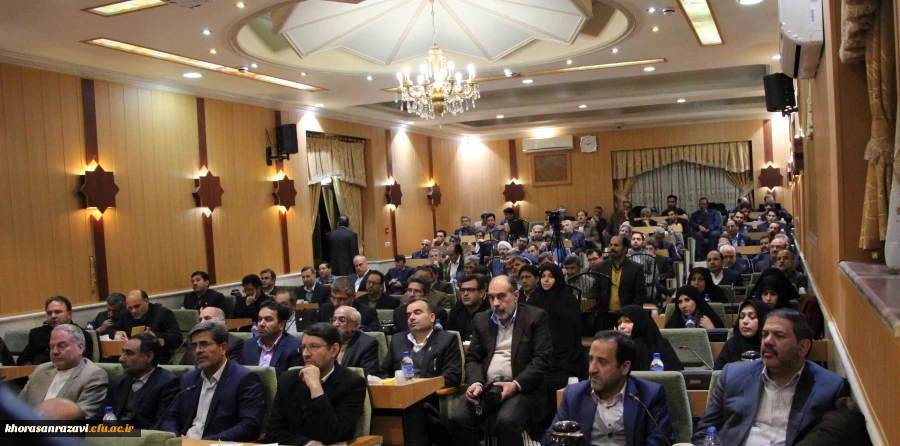 رئیس دانشگاه فرهنگیان خراسان رضوی در نشست مشترک با وزیر آموزش و پرورش:

دانشگاه فرهنگیان نیازمند افزایش بودجه است 5