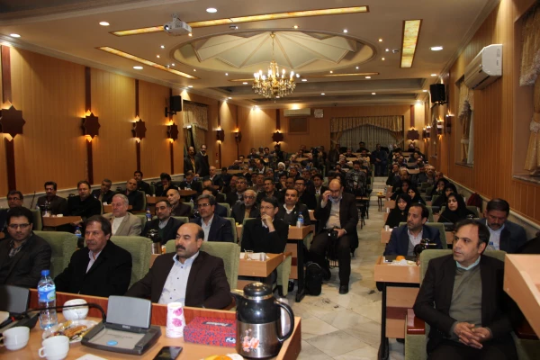 رئیس دانشگاه فرهنگیان خراسان رضوی در نشست مشترک با وزیر آموزش و پرورش:

دانشگاه فرهنگیان نیازمند افزایش بودجه است 6