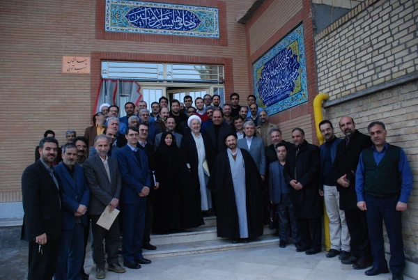 با حکم مدیریت امور پردیس های دانشگاه فرهنگیان صورت پذیرفت؛
دکترسید عباس میرشجاعیان بعنوان رییس جدید مرکز آموزش عالی ثامن الحجج  (ع) منصوب شد 2