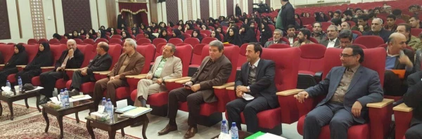 دکتر کاظمی در نشست علمی تخصصی نقش تعلیم و تربیت در کنترل خشم خبر داد:

هفت اثر خراسان رضوی در پرسش مهر مقام نخست کشوری را کسب کرد