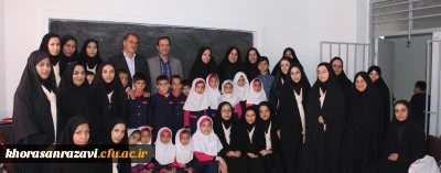 با حضور مدیر امور پردیس های دانشگاه فرهنگیان خراسان رضوی انجام شد؛

نخستین دوره ی  کارورزی  روستایی (ده ورزی ) دانشجو معلمان پردیس شهید بهشتی و پردیس شهید هاشمی نژاد دانشگاه فرهنگیان