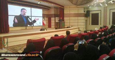 دکتر مهرمحمدی در اختتامیه اردو حیات طیبه عنوان کرد:
یک معلم موفق باید از دو هوش تجربی و تاملی برخوردار باشد