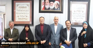 دکتر مهرمحمدی در جلسه انعقاد تفاهم نامه بین دانشگاه فرهنگیان و فدراسیون ورزش همگانی و تقدیر از دست اندرکاران المپیاد ورزشی:
به جشنواره ها و المپیادها، به عنوان متن و بخشی از برنامه نگاه کنیم