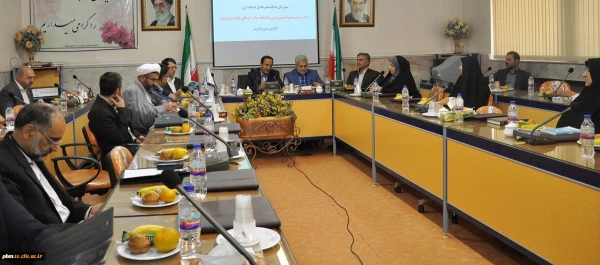 مدیرکل پدافند غیرعامل استانداری خراسان رضوی در دانشگاه فرهنگیان اعلام کرد:
حمایت از پایان نامه های دانشجویی با موضوع پدافند غیرعامل