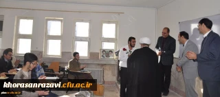 به مناسبت روز دانشجو انجام شد:
دیدار مسئولان پردیس شهید بهشتی با دانشجویان در کلاس های درس