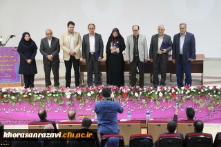 در هفته آموزش و با افتخار آفرینی استاد دانشگاه فرهنگیان خراسان رضوی برگزار شد:
تقدیر از مدرسان نمونه و پیشکسوتان برگزیده دانشگاه فرهنگیان