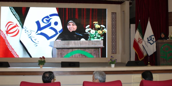 انجمن دانش آموختگان دانشگاه فرهنگیان یک سرمایه ملی است