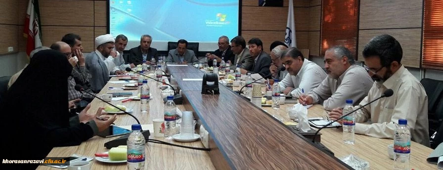 معاون آموزشی، پژوهشی و فرهنگی دانشگاه فرهنگیان خراسان رضوی:
استادان معارف اسلامی به طریق اولی می توانند به اعتلای فعالیت های فرهنگی دانشگاه کمک کنند