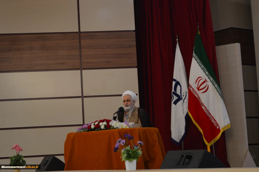 مراسم افتتاحیه  پنجمین دوره اردوی معرفتی آموزشی حیات طیبه از نگاه دوربین 4