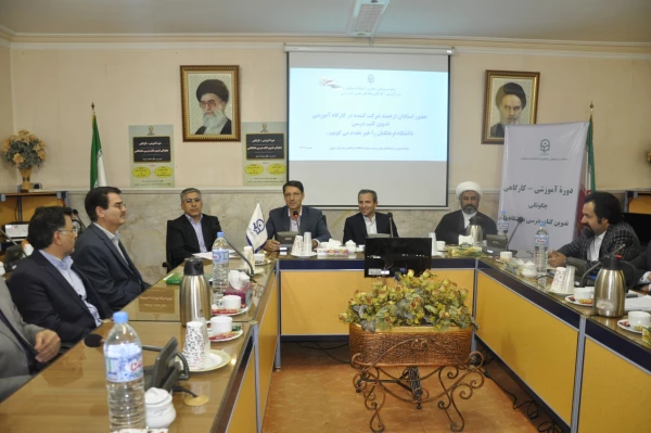 «برگزاری کارگاه چگونگی تألیف کتاب های درسی دانشگاه فرهنگیان از نگاه دوربین» 11