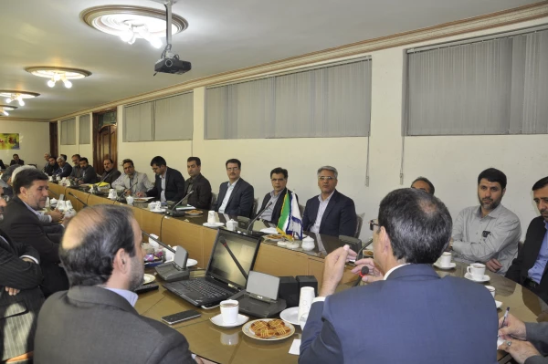 مشاور رئیس دانشگاه و مدیر کل حراست دانشکاه فرهنگیان:

دانشگاه فرهنگیان خراسان رضوی یکی از کم حاشیه ترین دانشگاه های کشور است 2