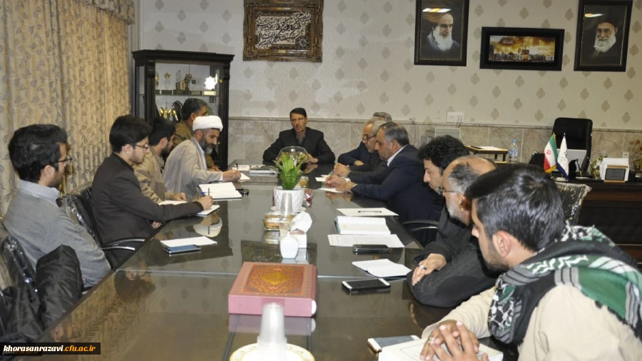 در جلسه شورای فرهنگی پردیس شهید بهشتی
بر برگزاری باشکوه مراسم روز 13 آبان تأکید شد