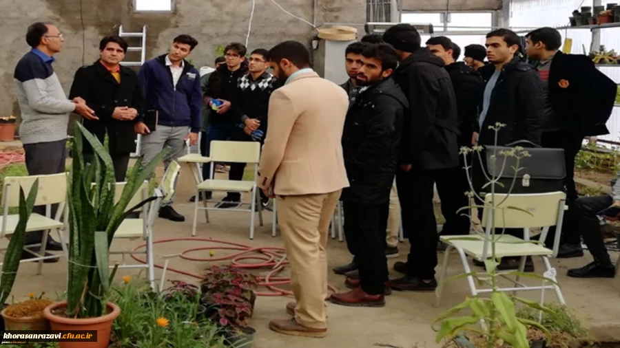 به همت انجمن علمی آموزش کودکان  استثنایی پردیس شهید بهشتی مشهد صورت پذیرفت؛
بازدید دانشجویان رشته آموزش کودکان استثنایی از هنرستان تنباکوچی