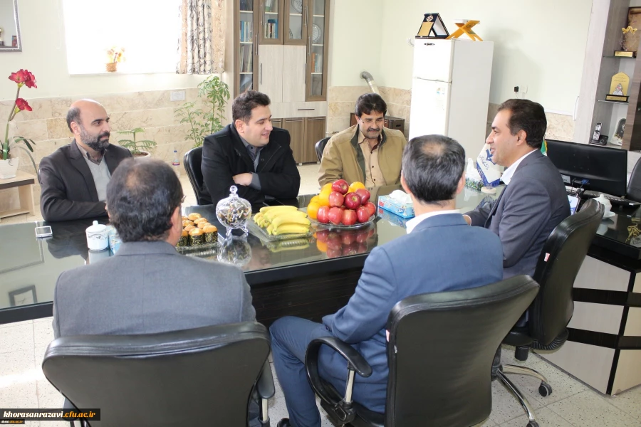 دکتر روشندل معاون آموزشی وتحصیلات تکمیلی دانشگاه فرهنگیان از واحد شهید رجایی تربت حیدریه بازدید کرد.