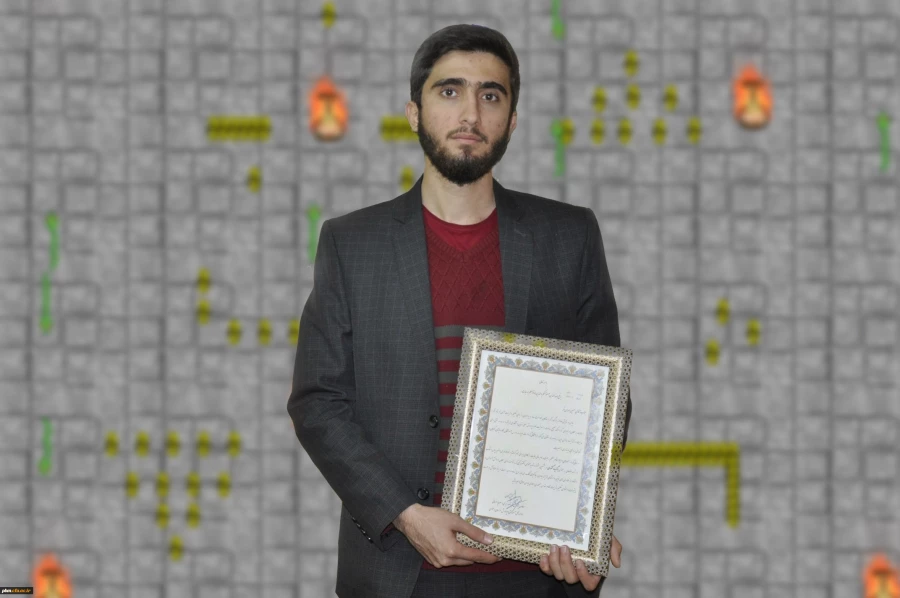 کسب رتبه برگزیده توسط دانشجومعلم پردیس شهید بهشتی مشهد در مسابقات کشوری محتوای الکترونیکی 2