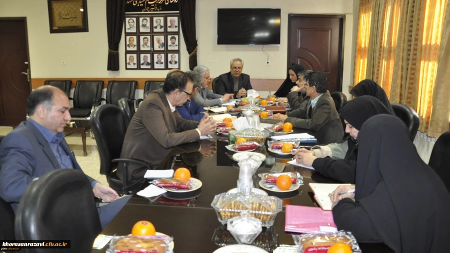 معاون آموزشی، پژوهش و فرهنگی دانشگاه فرهنگیان خراسان رضوی:
هدف از برگزاری باشکوه انتخابات مدیران گروه ها، هویت بخشی به گروه های درسی دانشگاه بود