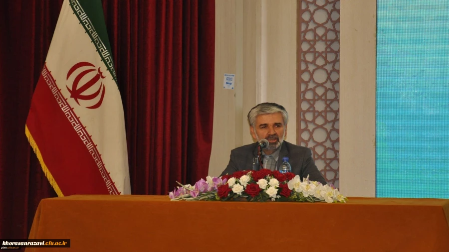 مدیر کل خدمات آموزشی دانشگاه فرهنگیان:
آموزش، خط مقدم فعالیت های دانشگاه است