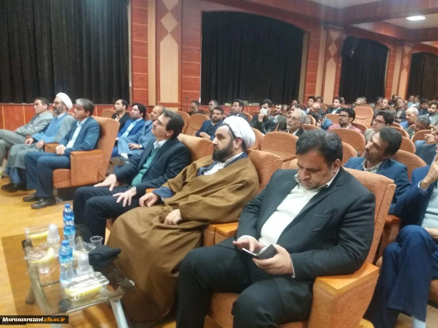 با حضور دانشجویان و اساتید دانشگاه فرهنگیان واحد دانشور نیشابور برگزار شد؛
همایش هفته پژوهش و تجلیل از پژوهشگران برتر