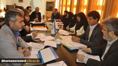 در جلسه مدیران گروه های درسی عنوان شد:
سمینار کارورزی، نقطه تعاطی افکار و بخش مهمی از درس کارورزی است