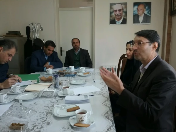 مدیر امور پردیس های دانشگاه فرهنگیان خراسان رضوی:

خیرین مدرسه ساز، نقش مربی گری در جامعه دارند 3