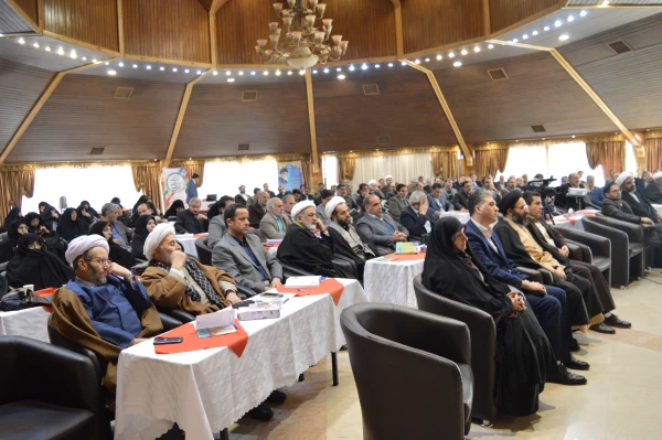 برگزاری چهارمین دوره آموزشی اعضای هیات علمی و دبیران هم اندیشی دانشگاه فرهنگیان سراسر کشور