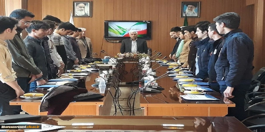 نشست صمیمی رییس دانشگاه فرهنگیان سبزوار با دانشجویان جدید الورود