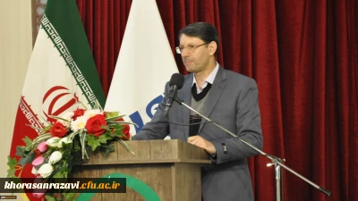 مدیر امور پردیس های خراسان رضوی:
باید قدر کسانی را که فرایندی کار می کنند بدانیم