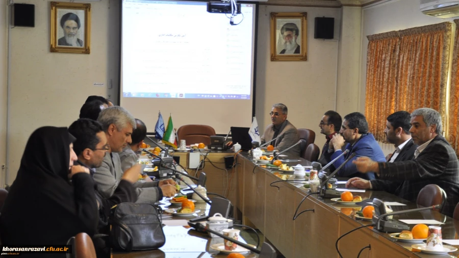 برگزاری دوره آشنایی با مکاتبات اداری و ارجاعات دانشگاه فرهنگیان خراسان رضوی