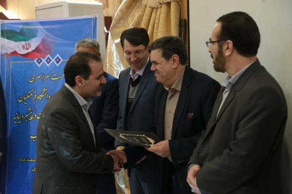 دکتر خنیفر در نشست سراسری حراست های دانشگاه فرهنگیان:
نقش اساسی حراست ارشادی ترغیبی است 2