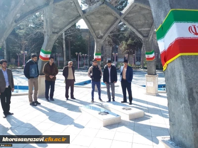 زیارت حرم مطهر امام رضا(ع) و ادای احترام به شهدای گمنام پردیس شهید بهشتی مشهد توسط دانشجویان شرکت کننده در مسابقات قرآنی از واحد شهید رجایی تربت حیدریه