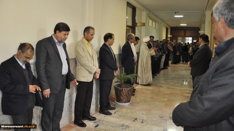 مدیر امور پردیس های خراسان رضوی عنوان کرد:
لزوم تلاش و کوشش بیشتر کارکنان برای دستیابی به اهداف دانشگاه فرهنگیان