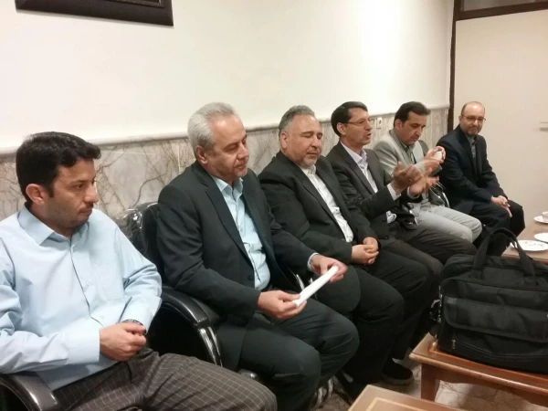 مدیر امور پردیس های دانشگاه فرهنگیان خراسان رضوی در دیدارنوروزی  با اساتید دانشگاه خبر داد:
افتتاح اولین استودیو تولید محتوی الکترونیکی در دانشگاه فرهنگیان خراسان رضوی 2