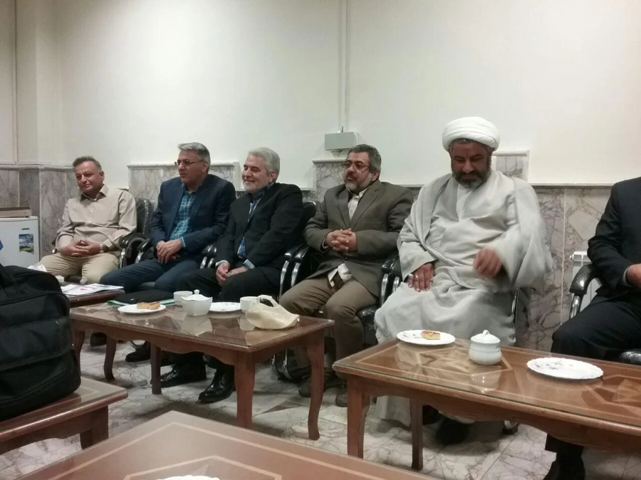 مدیر امور پردیس های دانشگاه فرهنگیان خراسان رضوی در دیدارنوروزی  با اساتید دانشگاه خبر داد:
افتتاح اولین استودیو تولید محتوی الکترونیکی در دانشگاه فرهنگیان خراسان رضوی 2