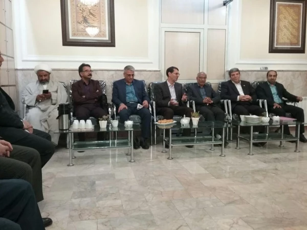 مدیر امور پردیس های دانشگاه فرهنگیان خراسان رضوی در دیدارنوروزی  با اساتید دانشگاه خبر داد:
افتتاح اولین استودیو تولید محتوی الکترونیکی در دانشگاه فرهنگیان خراسان رضوی 2