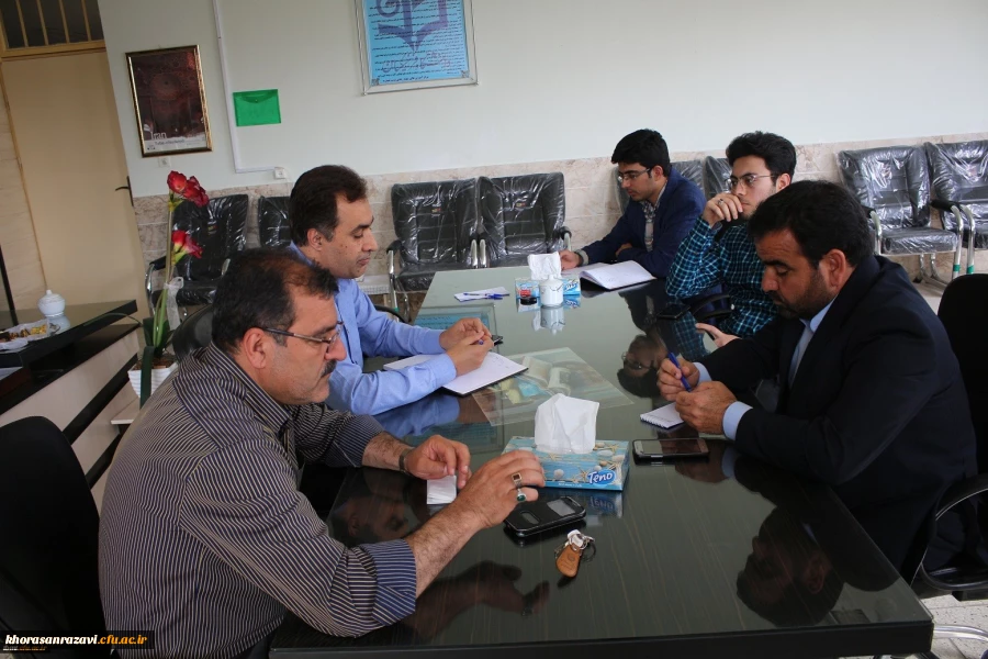 برگزاری جلسه کمیته فرهنگی،اجتماعی واحد شهید رجایی تربت حیدریه با حضور مسئول بسیج دانشجویی شهرستان