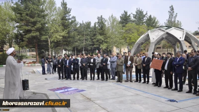 مسئول دفتر نمایندگی مقام معظم رهبری در دانشگاه فرهنگیان خراسان رضوی:
سپاه پاسداران برخاسته از متن قانون اساسی و دارای کارنامه ای درخشان در زمینه های گوناگون است