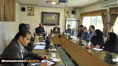 در جلسه عاملان مالی دانشگاه فرهنگیان استان
مدیر امور پردیس های خراسان رضوی بر دقت و مراقبت در صرف هزینه های بیت المال تأکید کرد