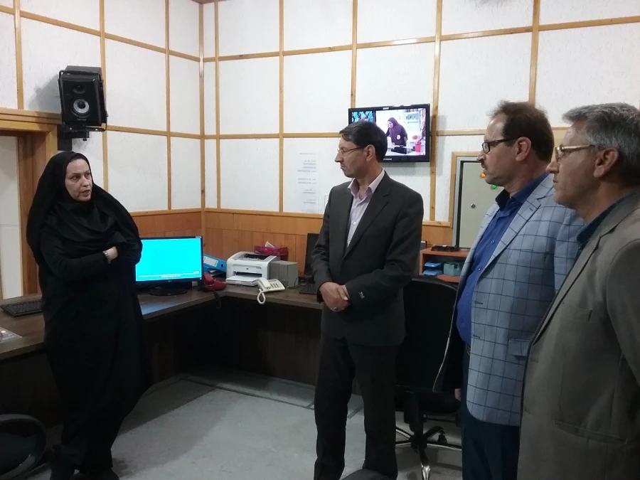 در دیدار مدیر امور پردیس های دانشگاه فرهنگیان خراسان رضوی با مدیر تولید رادیو خراسان رضوی مطرح شد؛
انتخاب دانشجو معلمان مستعد دانشگاه فرهنگیان استان جهت گویندگی در صدا و سیمای خراسان رضوی  4