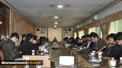 مدیر امور پردیس های خراسان رضوی:
اولین گام برای داشتن ارتباط سالم با دیگران برقراری ارتباط سالم با خود است