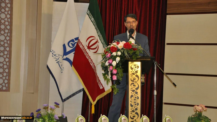 مدیر دانشگاه فرهنگیان خراسان رضوی در آیین نکوداشت مقام استاد:
موجودیت دانشگاه فرهنگیان به پرورش معلمانی متخصص، ماهر و دارای ویژگی های شاخص تربیتی است