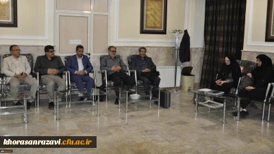 در جلسه گروه آموزشی زبان انگلیسی دانشگاه فرهنگیان خراسان رضوی عنوان شد؛
برگزاری کلاس های زبان انگلیسی با راهبرد آموزشی «کلاس وارونه»