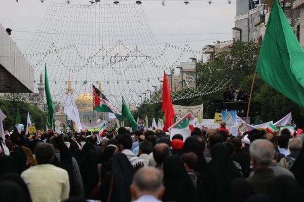 حضور پر شور دانشگاهیان دانشگاه فرهنگیان خراسان رضوی در راهپیمایی روز جهانی قدس
